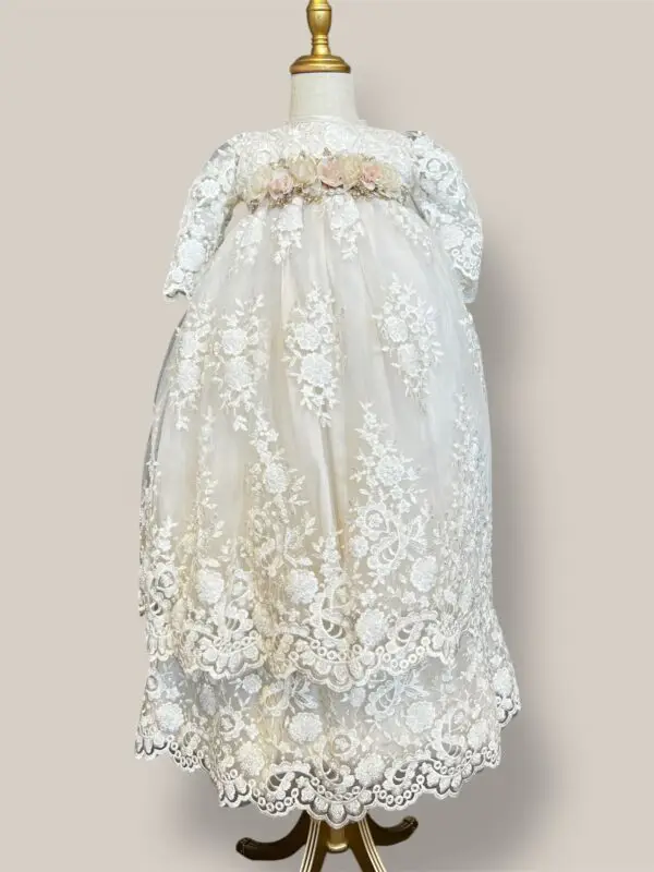 WhatsApp Image 2025-07-29 at 7.44.05 PM ROPON DIVINA PAU